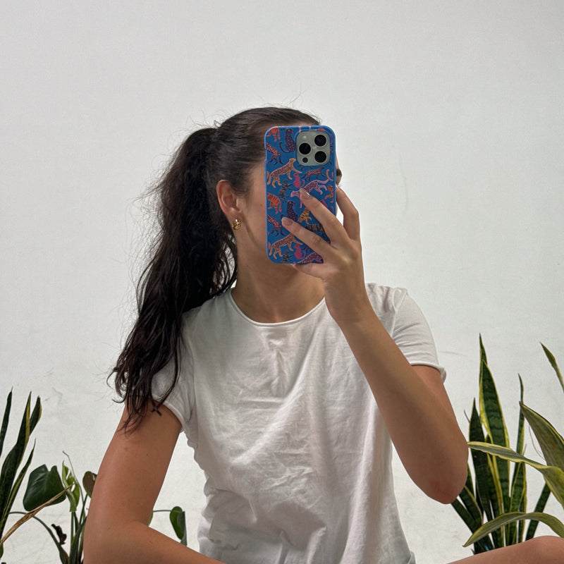 Electric Blue Jungle Cat Samsung Galaxy S24 Case