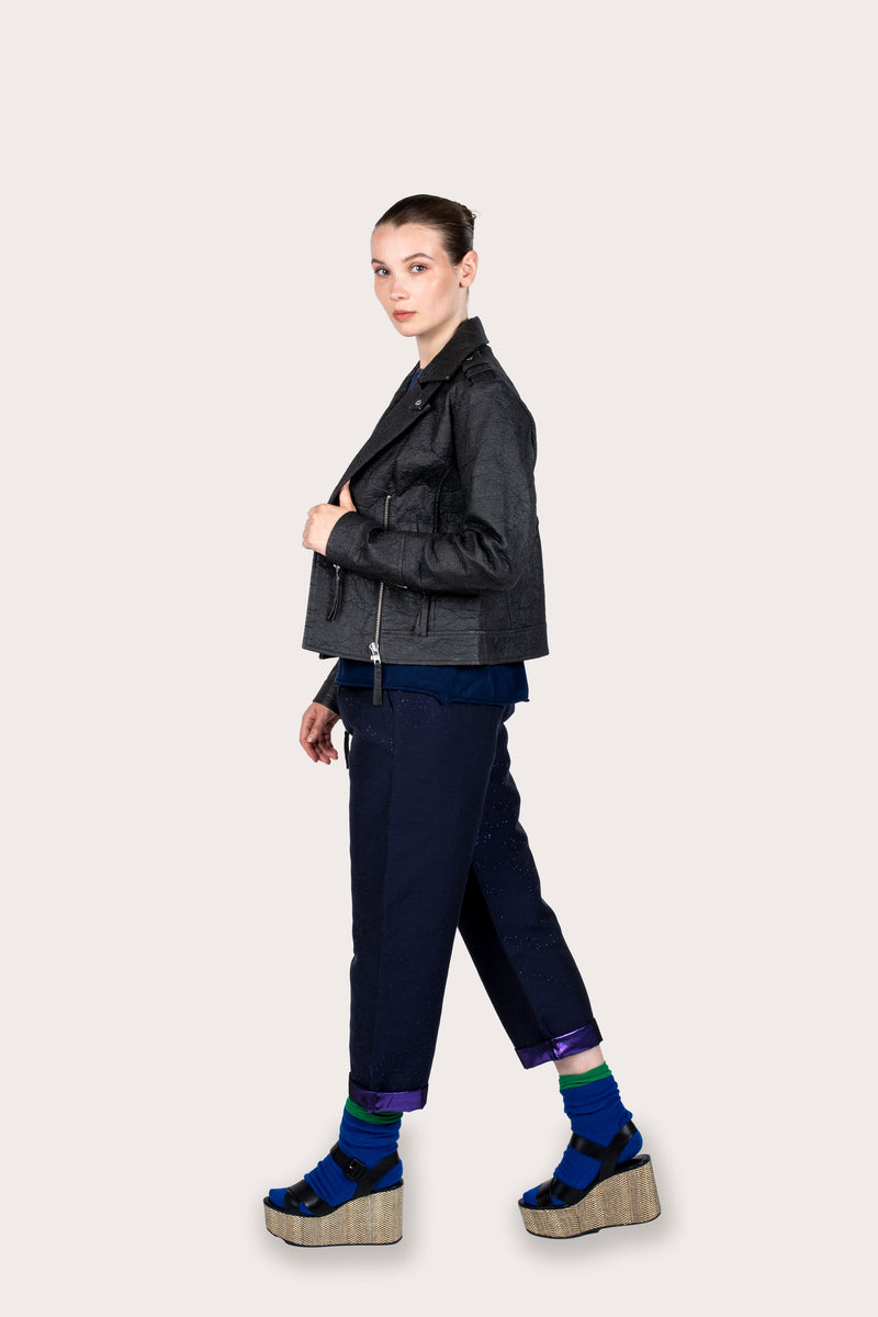 Perfecto Ananas Charcoal