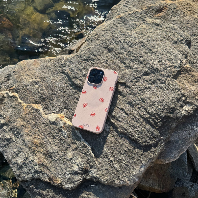 Seashell Lil Crabby Google Pixel 8 Case