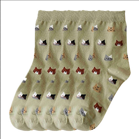 Anyfootwear 5 Pairs Women's Cartoon Cat Ankle Socks Size 5-9 Green Thick Warm Cotton Cute Casual Short Socks for Ladies Girls Christmas Gifts