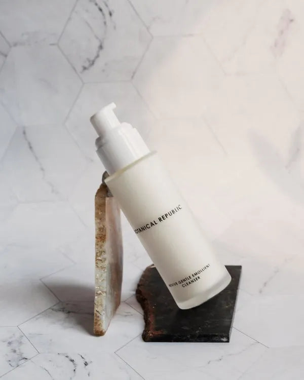 REVIVE GENTLE EMOLLIENT CLEANSER