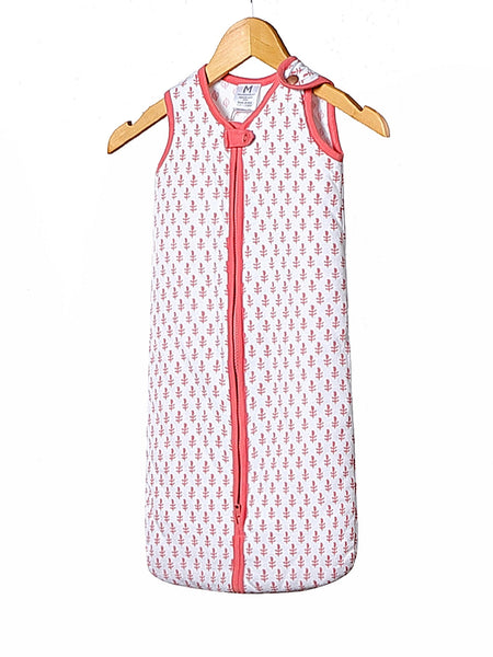 Lightweight sleep sack by Malabar Baby — breathable, comfortable, and ideal for safe, peaceful naps and bedtime for babies. Perfect for warm weather, this baby sleep sack promotes comfortable sleep and is a must-have for new parents.