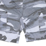 Mens Grey Camouflage Cargo Shorts L W40 Cotton Blend Casual Pocketed