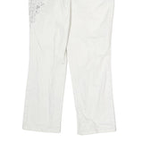 STYLE & CO Womens Regular Fit White Cotton Jeans W30 L25 Embroidered Pocket