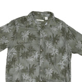 BATIC BAY Mens Green Rayon Hawaiian Shirt L Relaxed Fit Tropical Palm Print