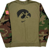 Iowa Hawkeyes Nike Camo Sweatshirt - Large Green Cotton