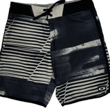 Oakley Striped Sport Shorts - 30W 9L Gray Polyester