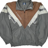Umbro Windbreaker - Medium White Polyester