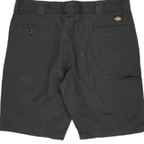 Dickies Shorts - 32W 11L Black Polyester