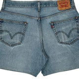 550 Relaxed Fit Levis Denim Shorts - 35W UK 18 Light Wash Cotton