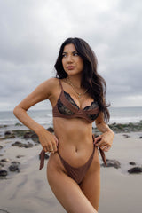 Calla in Caramel Top