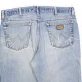 WRANGLER Mens Denim Blue Casual Shorts L W36 Cotton Blend Classic Fit