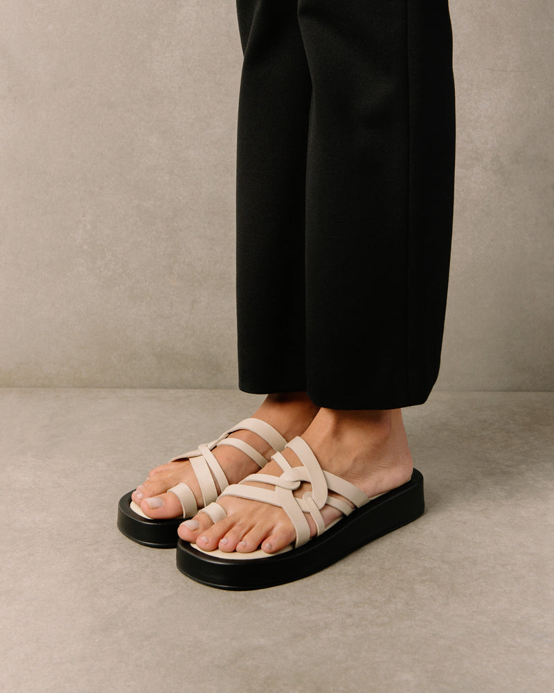 Cool Cream Leather Sandals Sandals ALOHAS