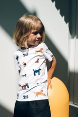 Kid's T-shirt with Cool Dogs
