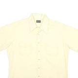 JC PENNEY Mens Cream Short Sleeve Button Shirt L Casual Polyester Blend