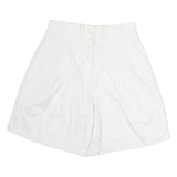 Womens White Casual Cotton Blend Shorts L W32 Relaxed Fit Summer Wear