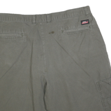 DICKIES Mens Shorts Green XL W38 Casual Cotton Blend Plain Cargo Workwear