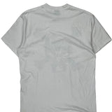 Skull And Crossbones Design Stussy T-Shirt - Medium White Cotton