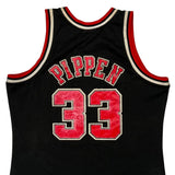 Scottie Pippen #33 1997-98 Chicago Bulls Mitchell & Ness Nba Jersey - XL Black Polyester