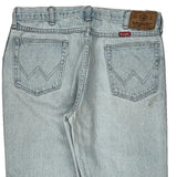 Wrangler Jeans - 32W 30L Light Wash Denim
