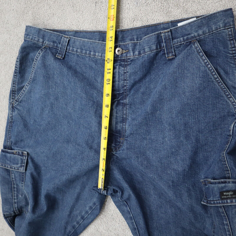 Wrangler Mens Cargo Jeans Straight Leg High Rise Pockets Blue Size 42X30