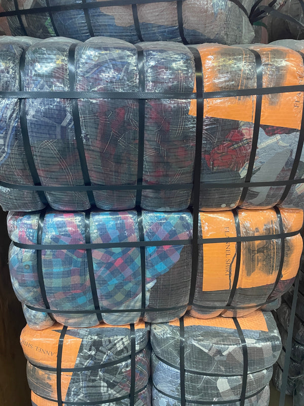 USED FLANNEL SHIRT 100 POUND BALE (PICKUP ONLY)