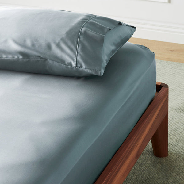 Sea | Signature Sateen Fitted Sheet Made with 100% Organic Bamboo