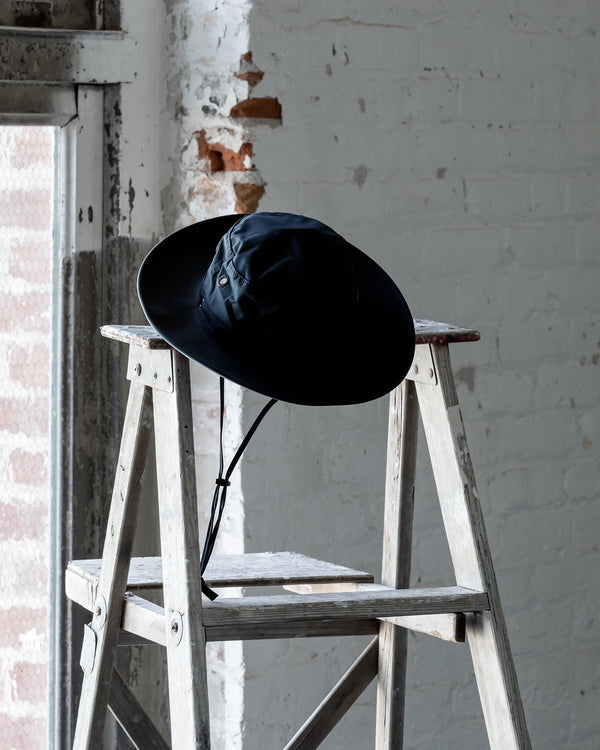 The Bucket Hat in Navy - Front #color_navy
