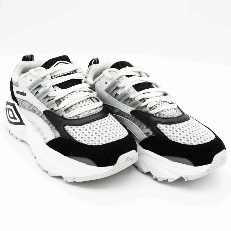 Umbro Men's New in Box Wholesale Sneakers & Cleats