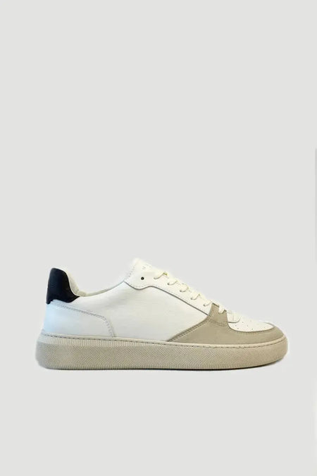 Bāsik Sneaker