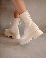 Globetrotter Cream Leather Boots