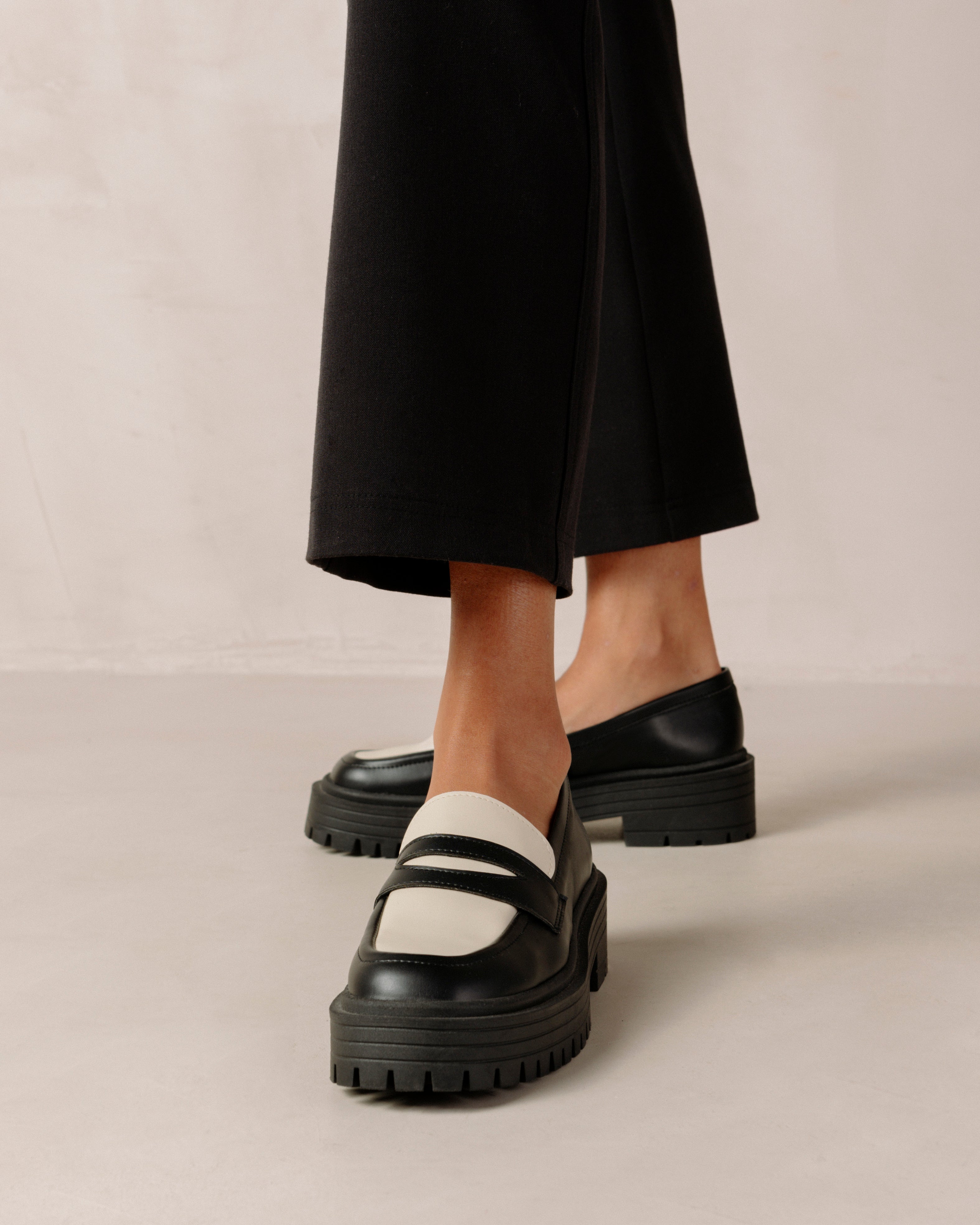 Mask Bicolor Black Vegan Leather Loafers