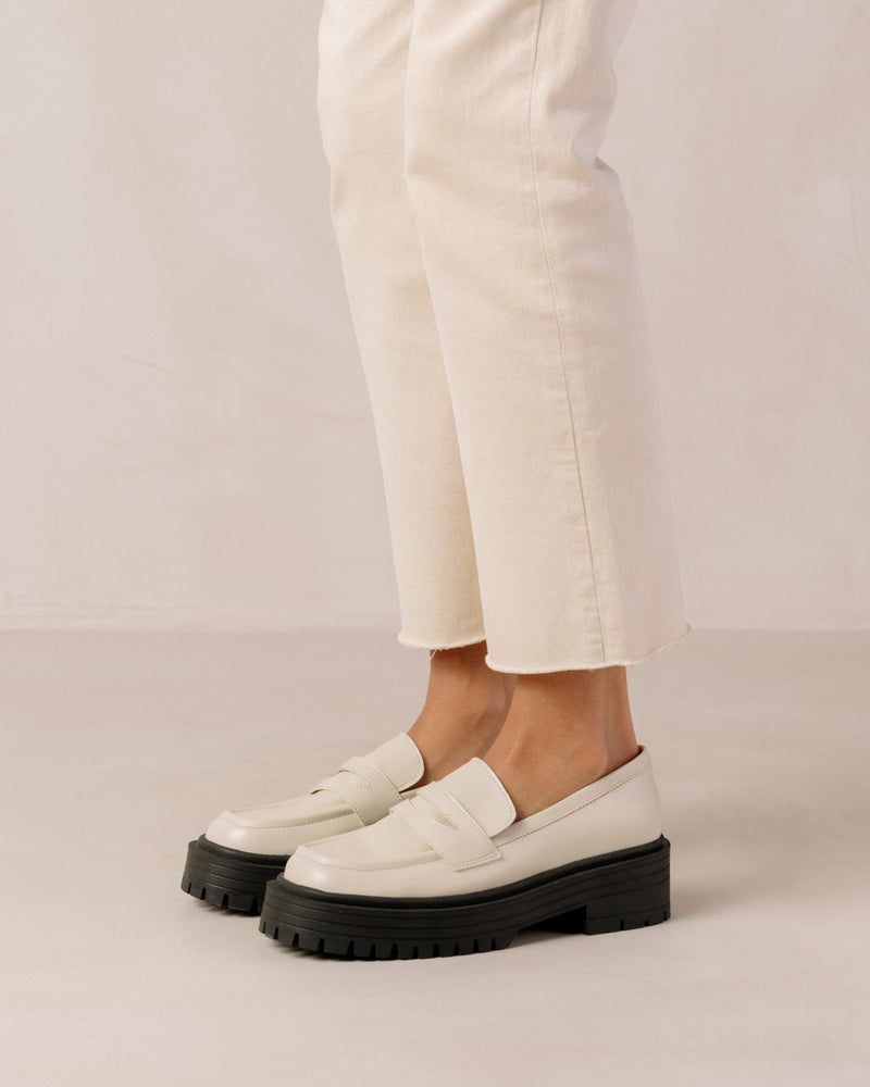 Mask Warm White Vegan Leather Loafers